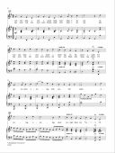 12 Folksongs For Solo Singers: Medium High Voice And Piano (Alfred) additional images 1 3