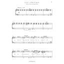 Essential Christmas Collection: 28 Favourite Christmas Songs For Intermediate Piano additional images 1 3