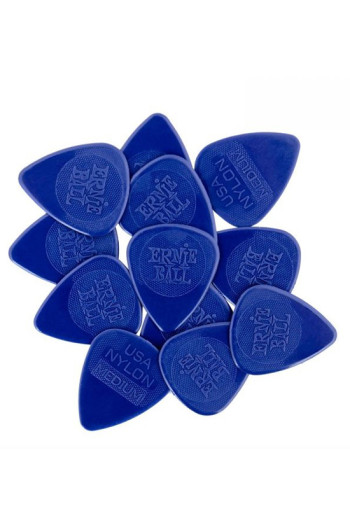 Ernie Ball Medium Nylon Pick (12 Pack)